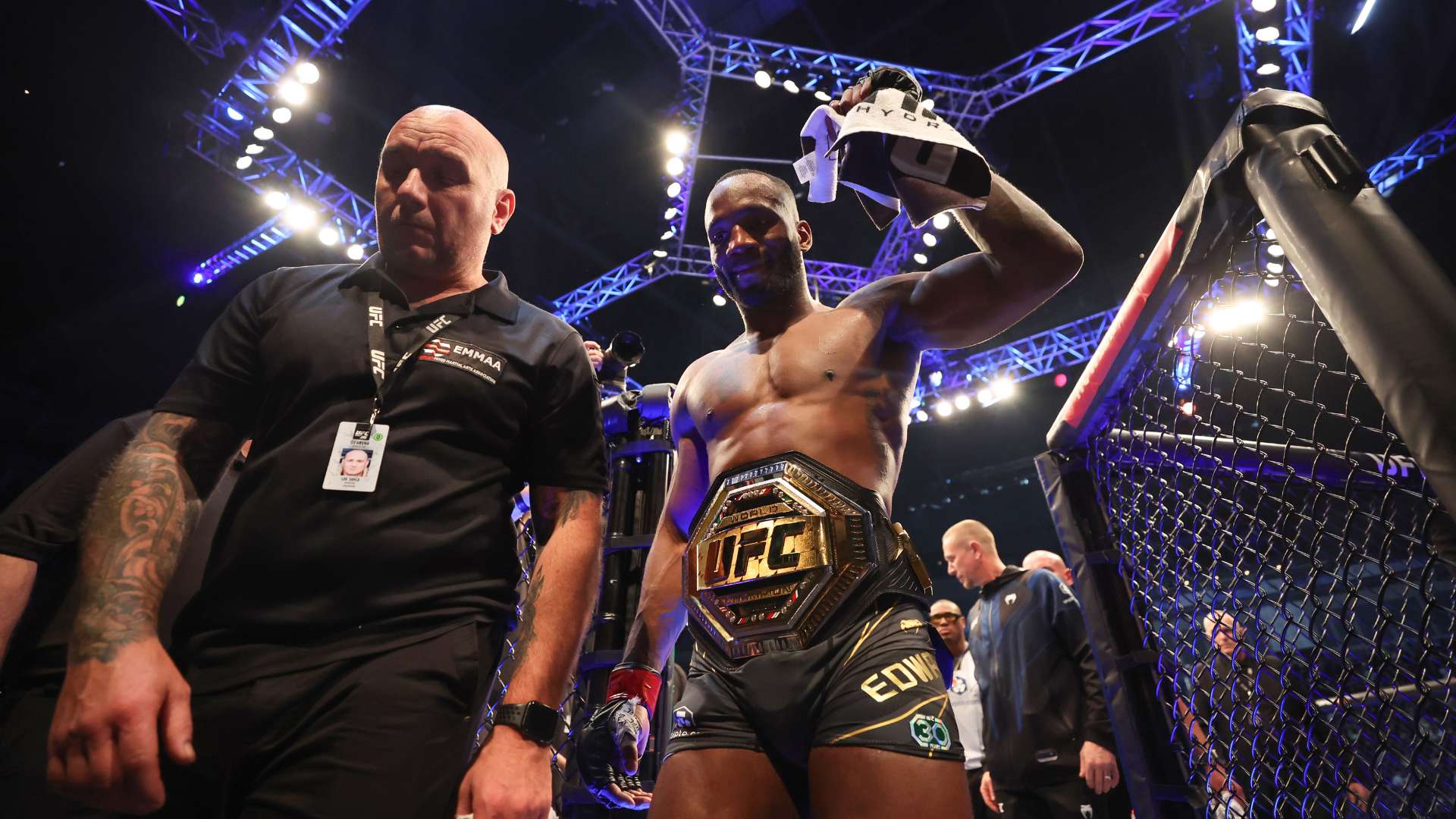 风险控制和 风险控制和